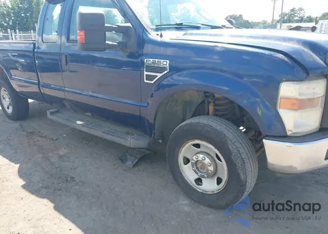 2008 Ford F-250 Fx4/Lariat/Xl/Xlt z USA, uszkodzony, nr VIN 1FTSX21518EB07485